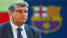 لابورتا: أهلا بـ”صلاح” في برشلونة ولكن