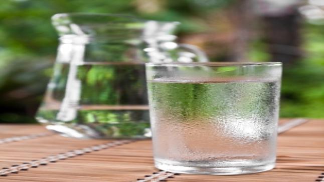 دراسة علمية تحذر من عدم شرب الماء بكميات مناسبة