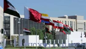قمة الجزائر: ترفض التدخل الخارجي بشئون الدول